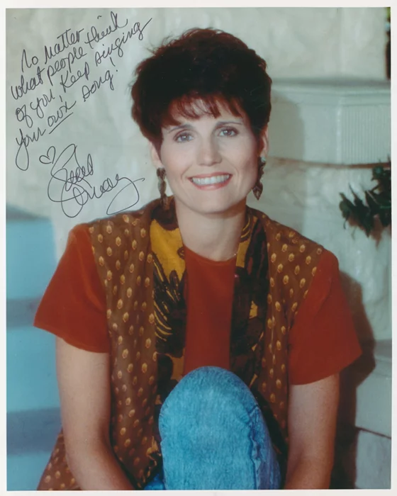 Lucie Arnaz autograph