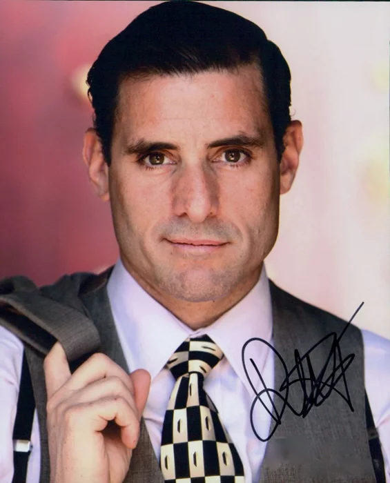Danny Pardo autograph