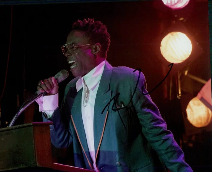 Billy Porter autograph