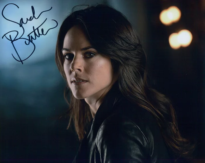Sarah Butler autograph
