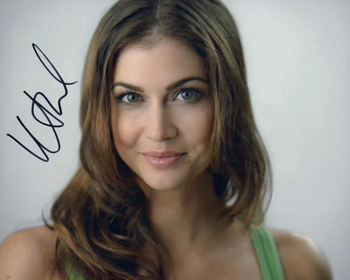 Katlyn Carlson autograph