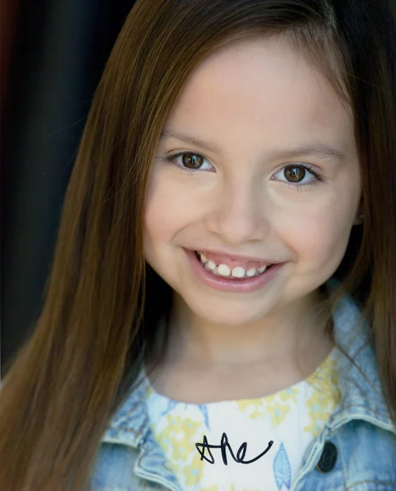 Shea Taylor autograph