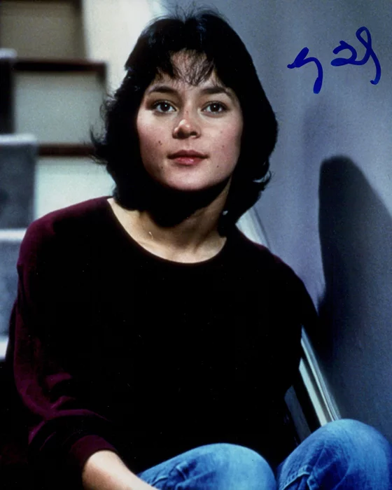 Meg Tilly autograph