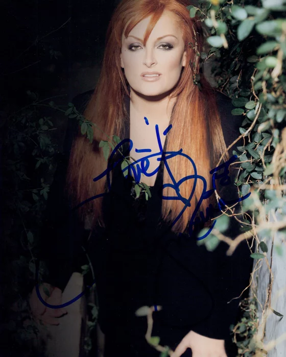 Naomi Judd autograph