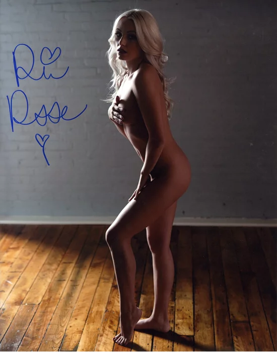 Ria Rose autograph
