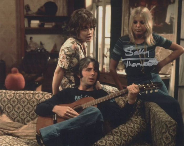 Sally Thomsett autograph