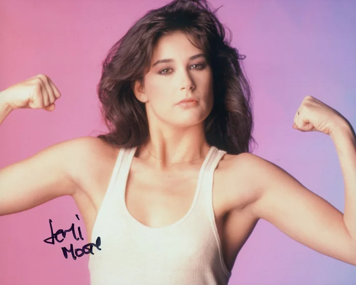 Demi Moore autograph