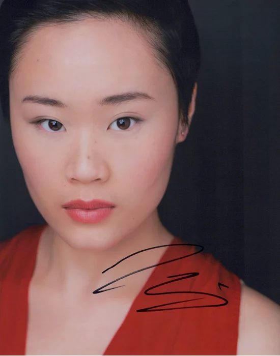 Michelle Ang autograph