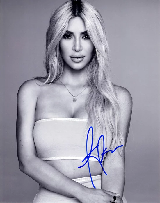 Kim Kardashian autograph