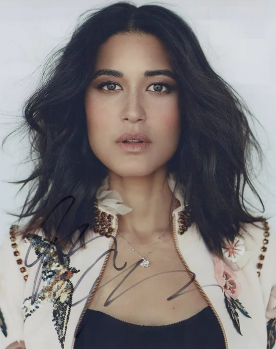 Julia Jones autograph