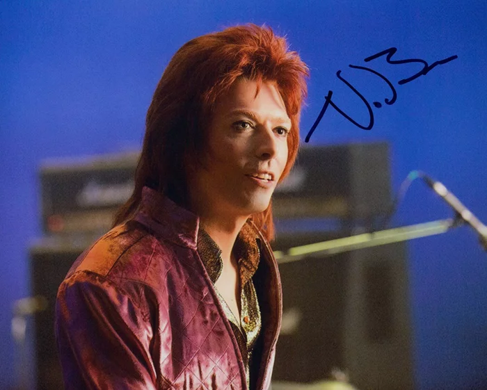 Noah Bean autograph