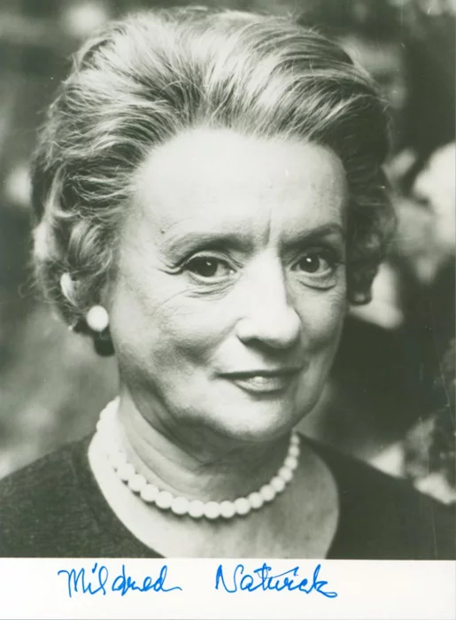 Mildred Natwick autograph