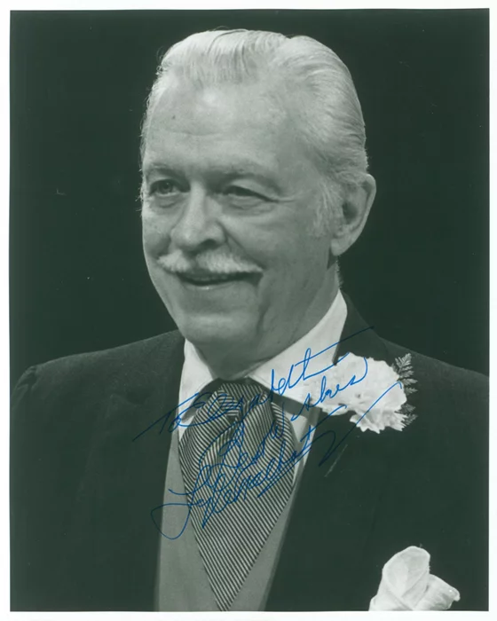 Lyle Talbot autograph