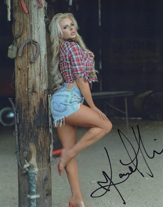 Kandace Harbin autograph
