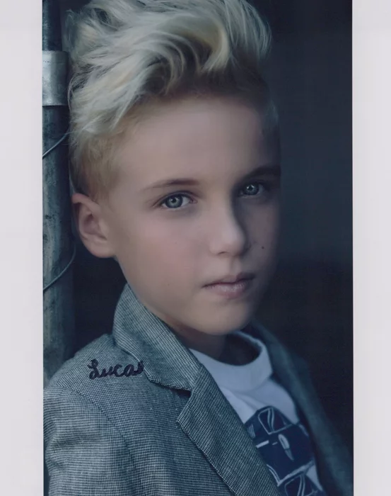 Lucas Royalty autograph