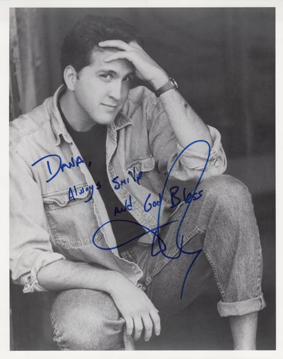 Daniel Roebuck autograph