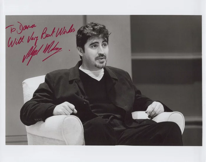 Alfred Molina autograph