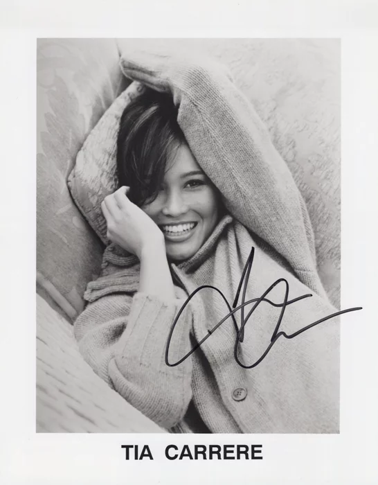 Tia Carrere autograph