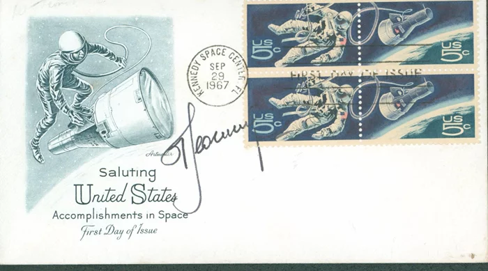 Alexei Leonov autograph