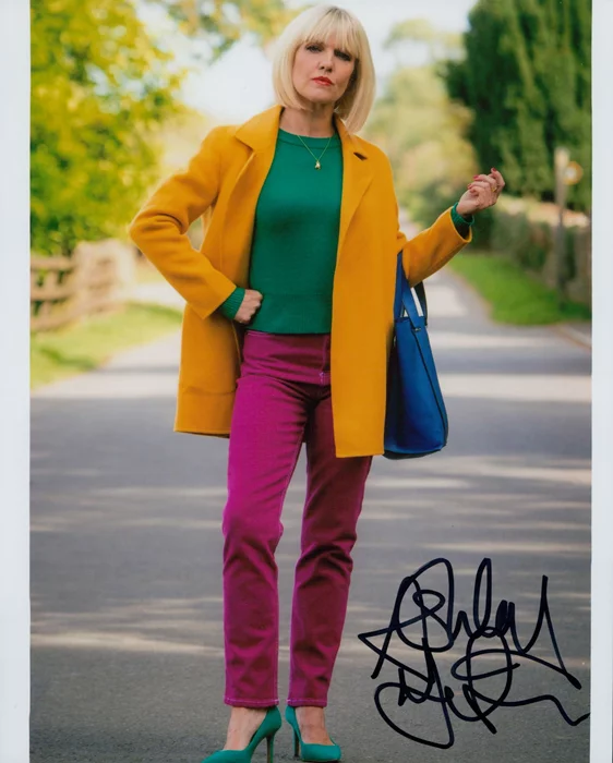 Ashley Jensen autograph