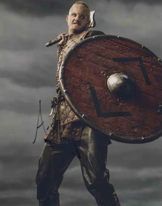 Alexander Ludwig autograph