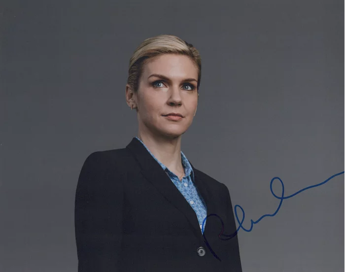 Rhea Seehorn autograph