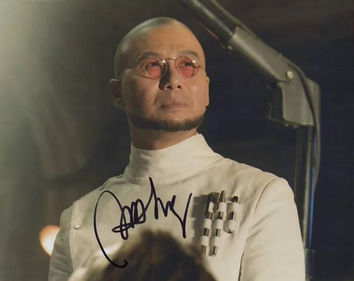 BD Wong autograph