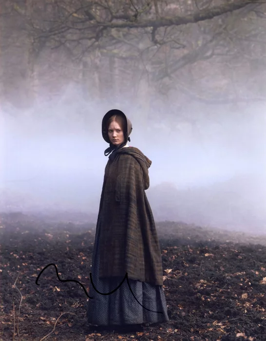 Mia Wasikowska autograph