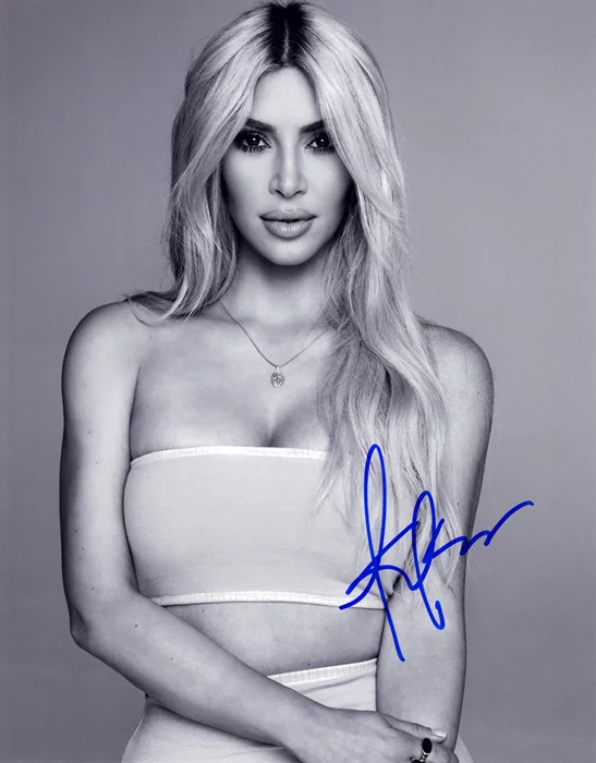 Kim Kardashian autograph