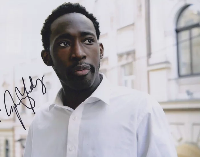 Jeremy Tardy autograph