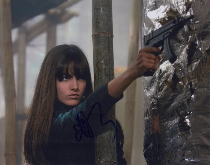 Camilla Belle autograph