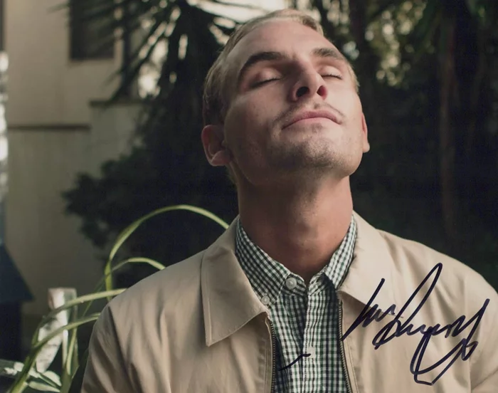 Kipan Rothbury autograph