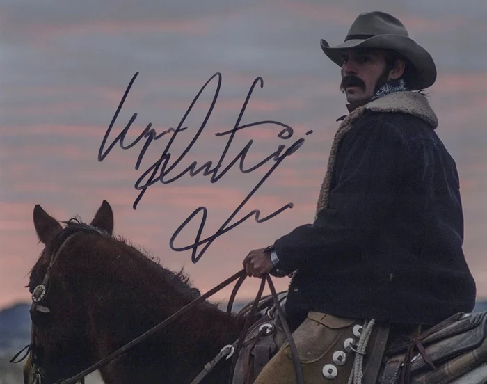 Kipan Rothbury autograph