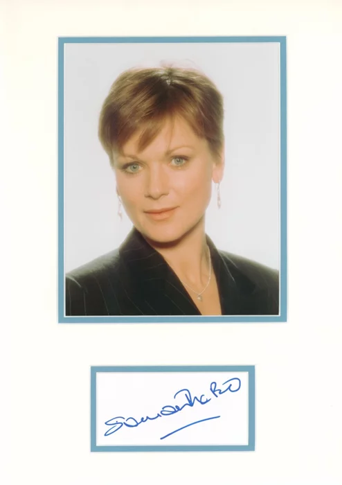 Samantha Bond autograph