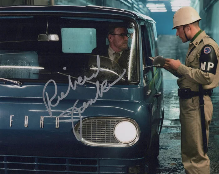 Richard Jenkins autograph