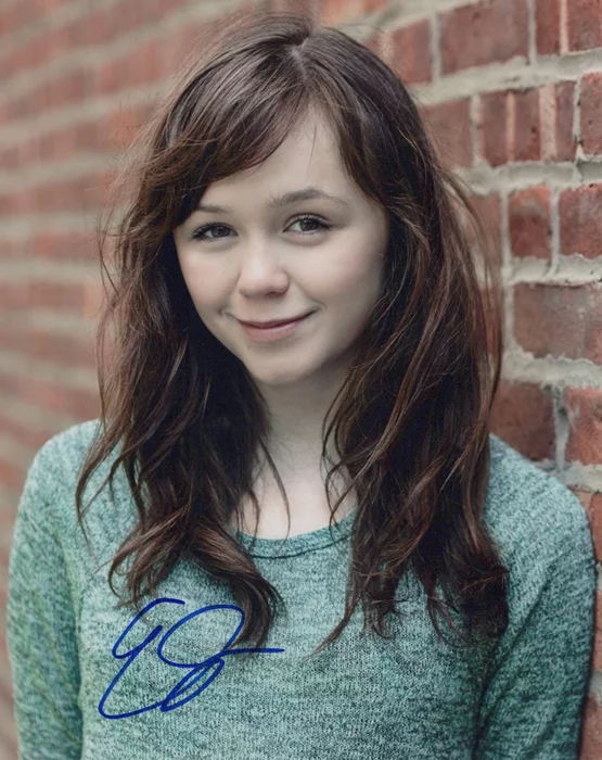 Emily Skeggs autograph