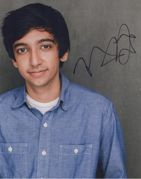 Nik Dodani autograph