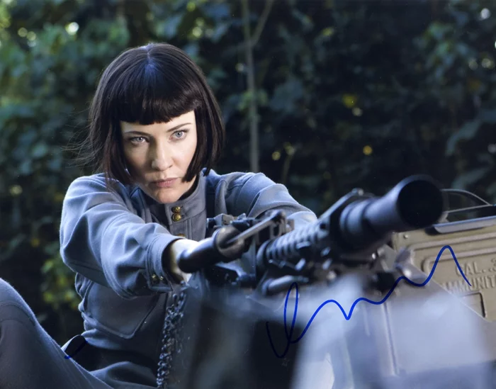 Cate Blanchett autograph