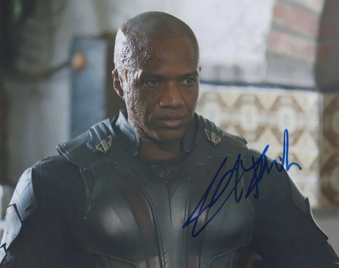 J. August Richards autograph