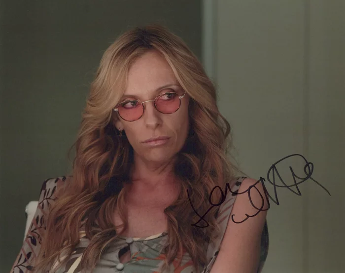 Toni Collette autograph