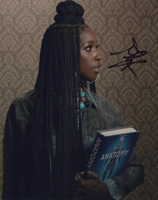 Ashley Blaine Featherson autograph