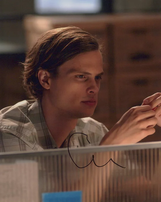 Matthew Gray Gubler autograph