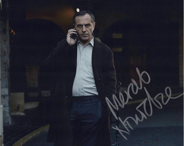 Merab Ninidze autograph