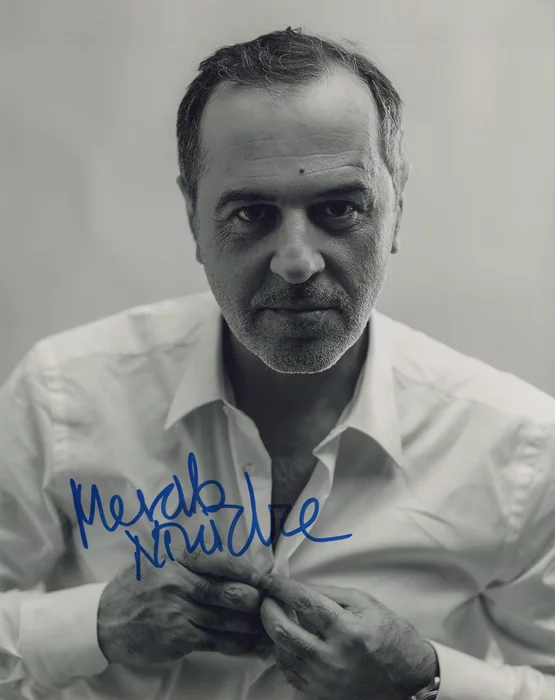 Merab Ninidze autograph