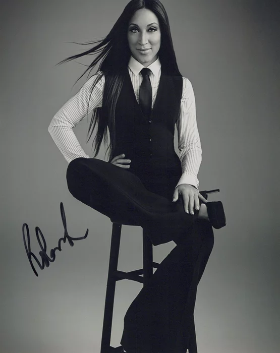 Robin Thede autograph