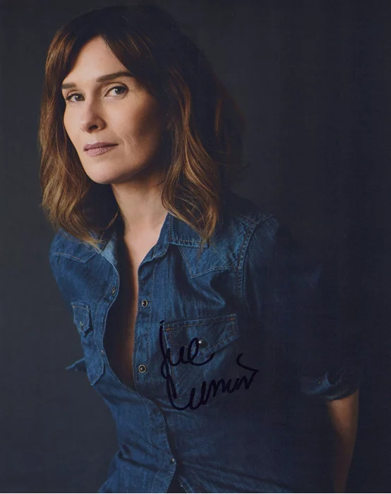 Sue Cremin autograph