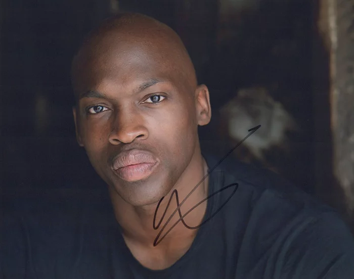 Moe Jeudy-Lamour autograph