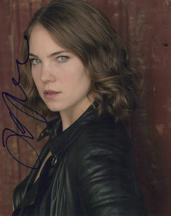 Jess Gabor autograph