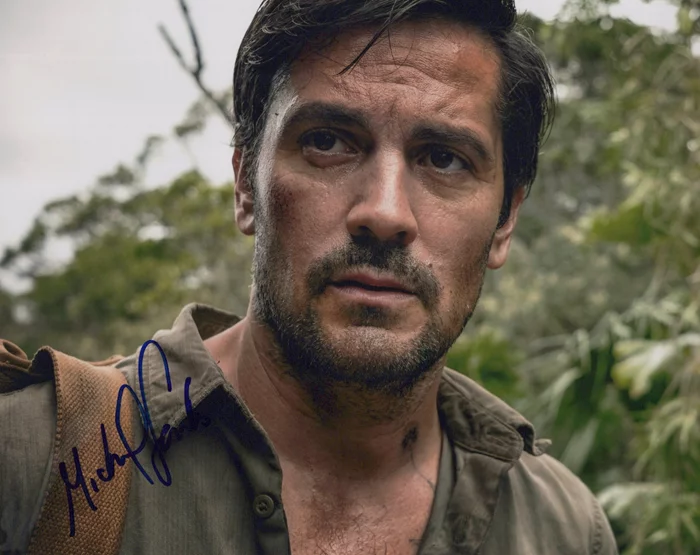 Michael Landes autograph