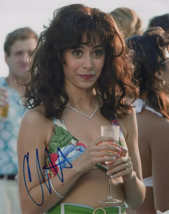 Cristin Milioti autograph
